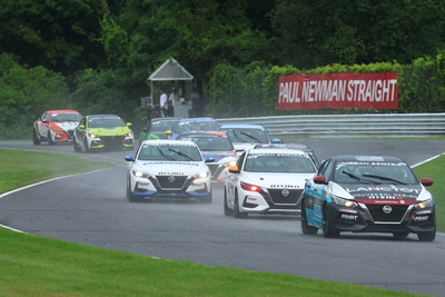 Coupe Nissan Sentra Cup en photos, 19-20 juillet | Lime Rock Park - Connecticut, USA - Photo ID No.N65-250819154408