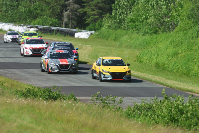 Coupe Nissan Sentra Cup en photos, 20-22 juin | Atlantic Motorsport Park, Shubénacadie<BR> Nouvelle-Écosse - Photo ID No.N70-250825015046